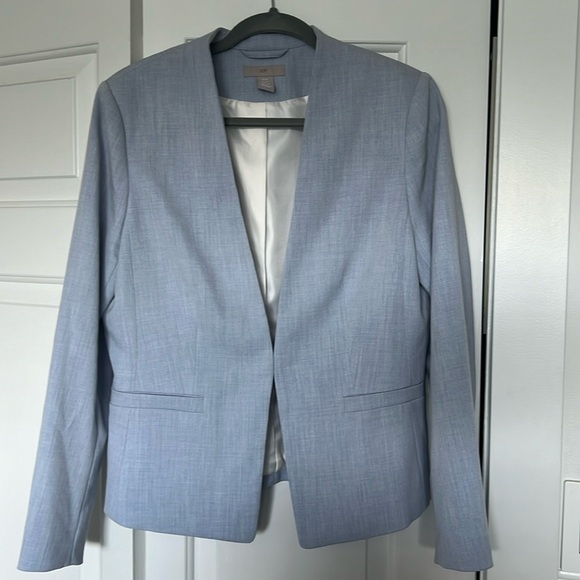 H&M blazer, women’s size 10. Heathered light blue fabric. - Picture 1 of 3
